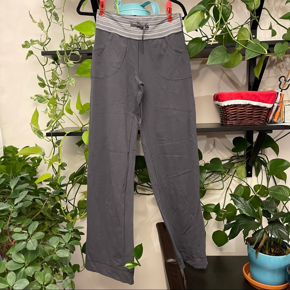 Lululemon Still Pant Grey Size 4